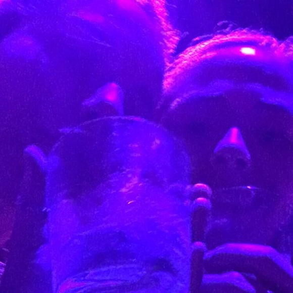 meet your posher ✨ - Picture 1 of 2